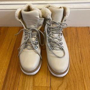 Women’s Boots